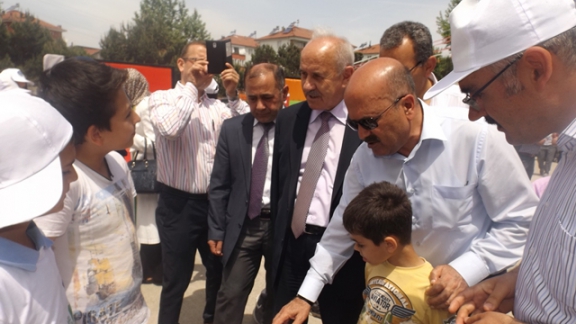 Milli Eğitim Müdürümüz  Yaşar DEMİR’in Kozcağız Ortaokulu ve Akçalı İlkokulunu ziyareti.